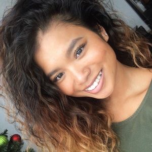 Meet your Posher, Alyssia